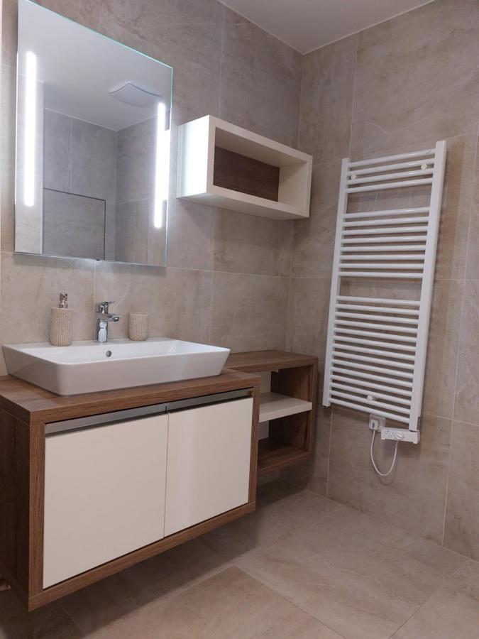 Apartamento Polansky Dvur Velké Karlovice Exterior foto