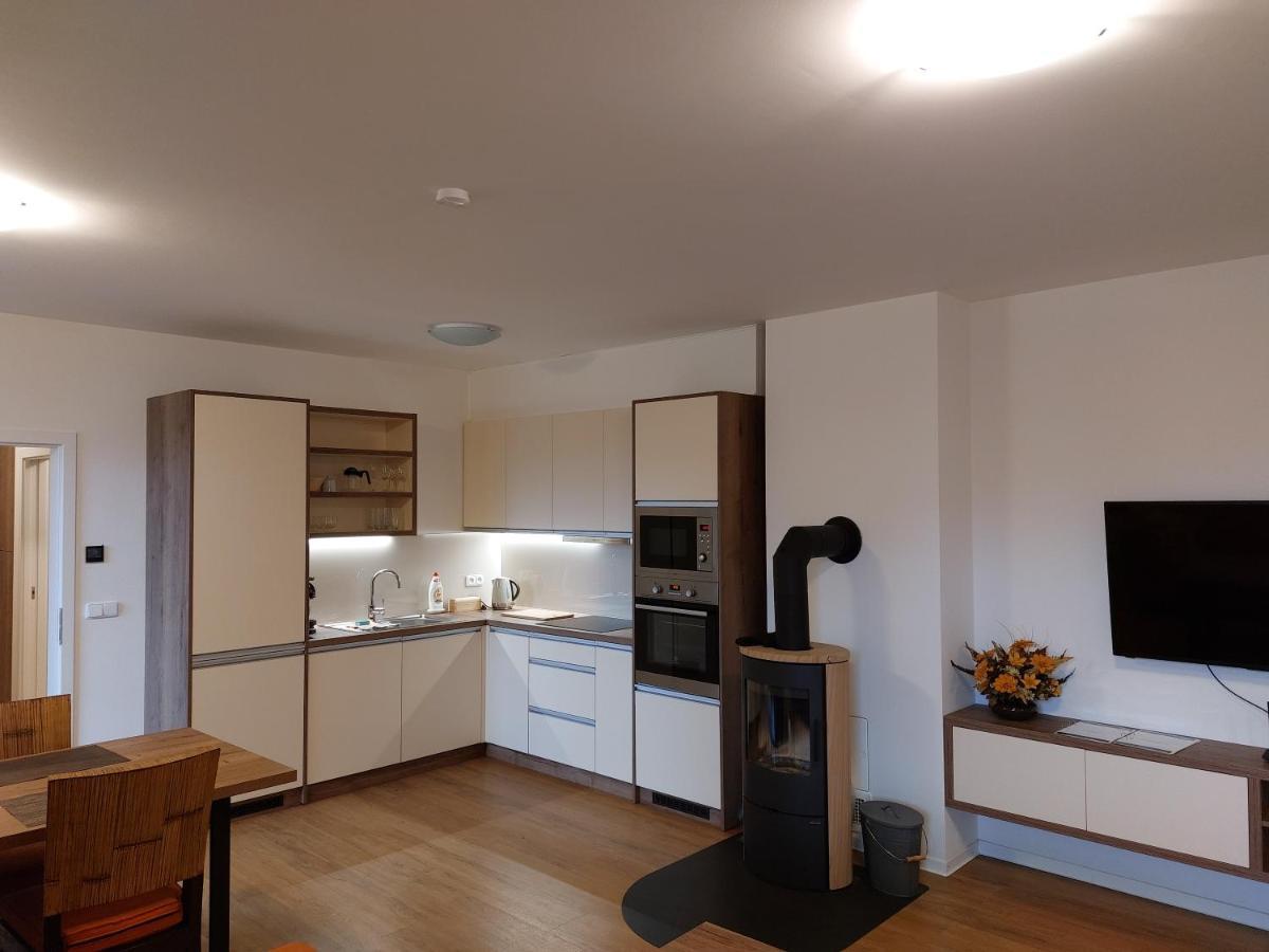 Apartamento Polansky Dvur Velké Karlovice Exterior foto