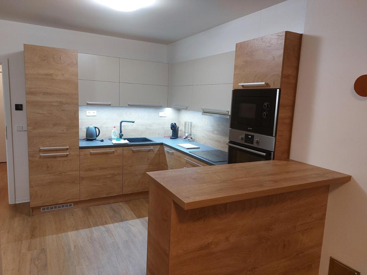 Apartamento Polansky Dvur Velké Karlovice Exterior foto